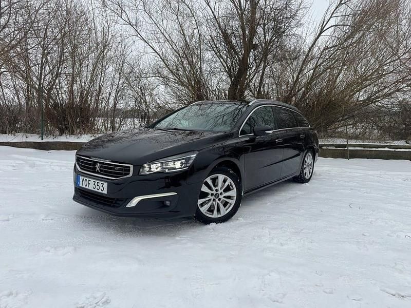 Svart Begagnad 2017 Peugeot 508 SW GT-line Kombi | 139 000 kr (Marknadspris) - Bild 1/4