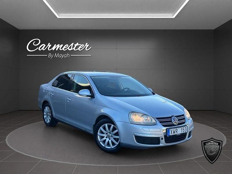 Silver Begagnad 2006 VW Jetta Comfortline Sedan | 49 990 kr (Marknadspris) - Bild 1/4