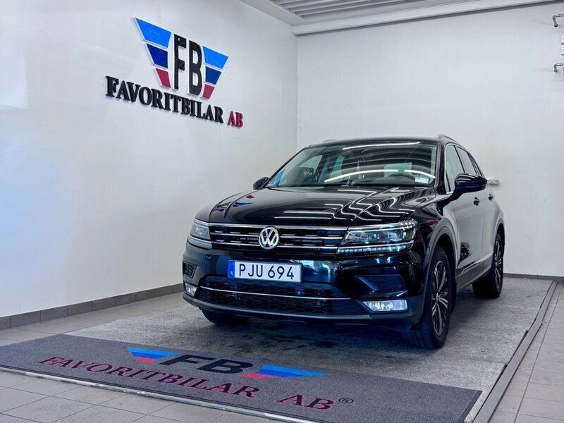 Svart Begagnad 2017 VW Tiguan GT SUV | 209 000 kr (Marknadspris) - Bild 1/4