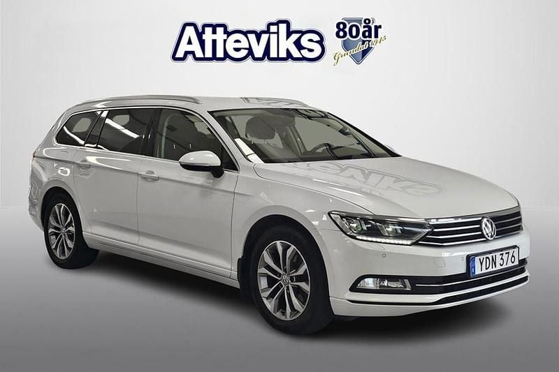 Vit Begagnad 2016 VW Passat Kombi | 147 900 kr (Bra pris) - Bild 1/4