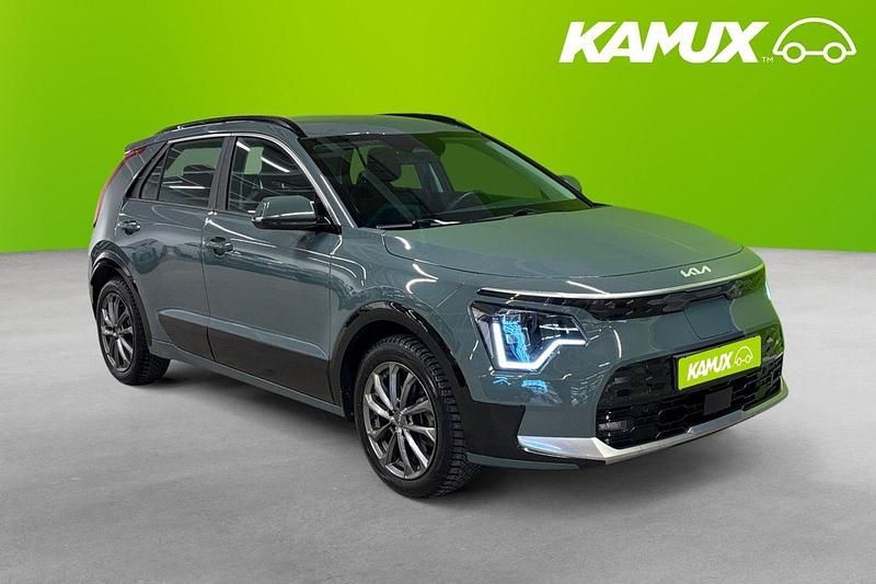 Grön Begagnad 2022 Kia e-Niro 2 SUV | 304 700 kr - Bild 1/4