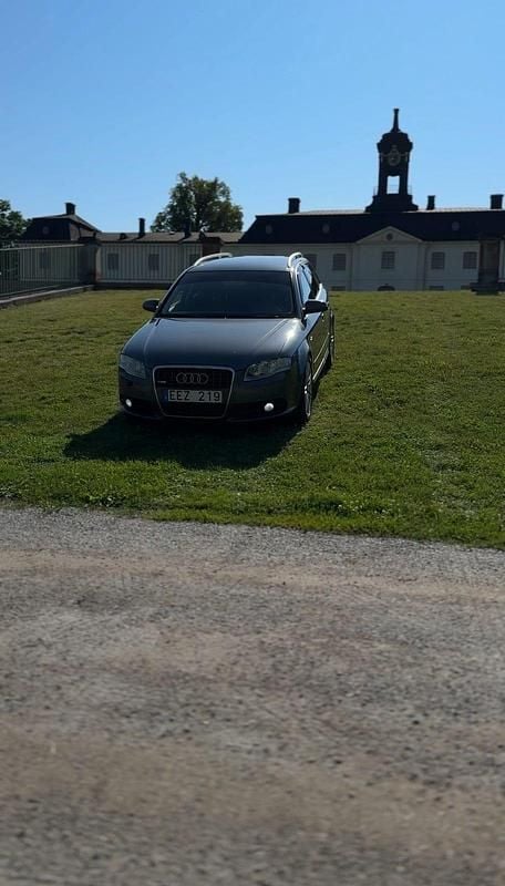 Begagnad Audi A4 Comfort 163 HK (119 kW) 2007 Grå metallic Kombi