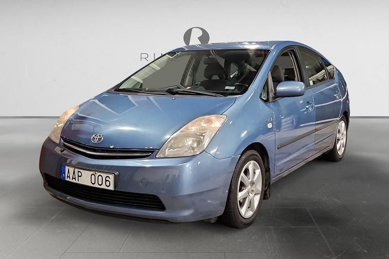 Blå Begagnad 2006 Toyota Prius Halvkombi | 64 900 kr (Marknadspris) - Bild 1/3