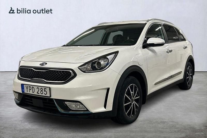 Vit Begagnad 2017 Kia Niro Advance SUV | 99 900 kr (Bra pris) - Bild 1/4