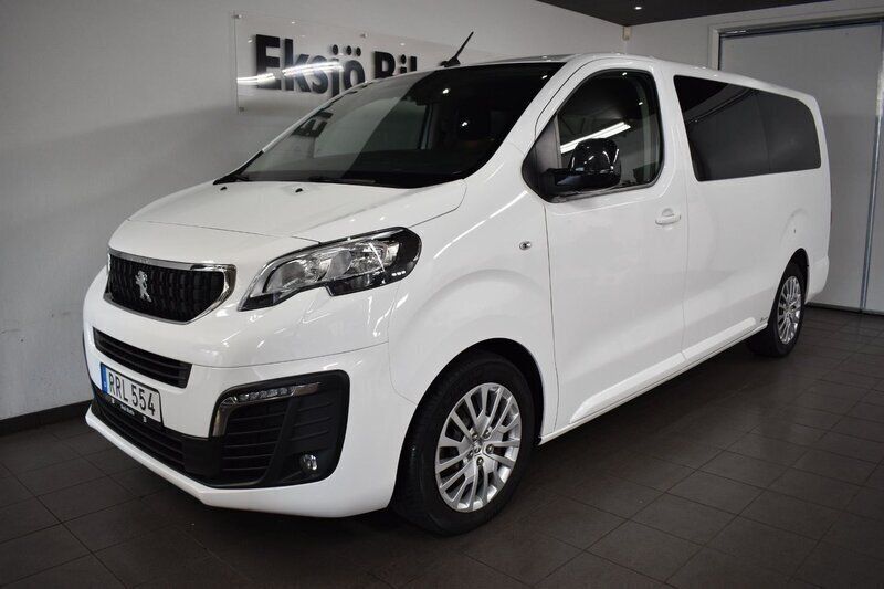 Vit Begagnad 2022 Peugeot Traveller Minibuss | 369 500 kr (Dyr) - Bild 1/4