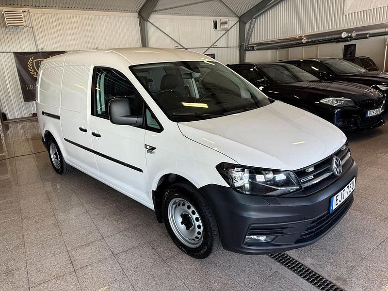 Vit Begagnad 2019 VW Caddy Maxi Minibuss | 129 900 kr - Bild 1/4
