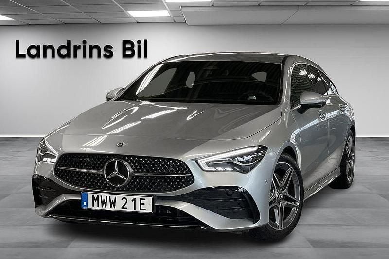 Silver Begagnad 2024 Mercedes CLA200 Shooting Brake AMG Line Premium Kombi | 369 900 kr (Bra pris) - Bild 1/4
