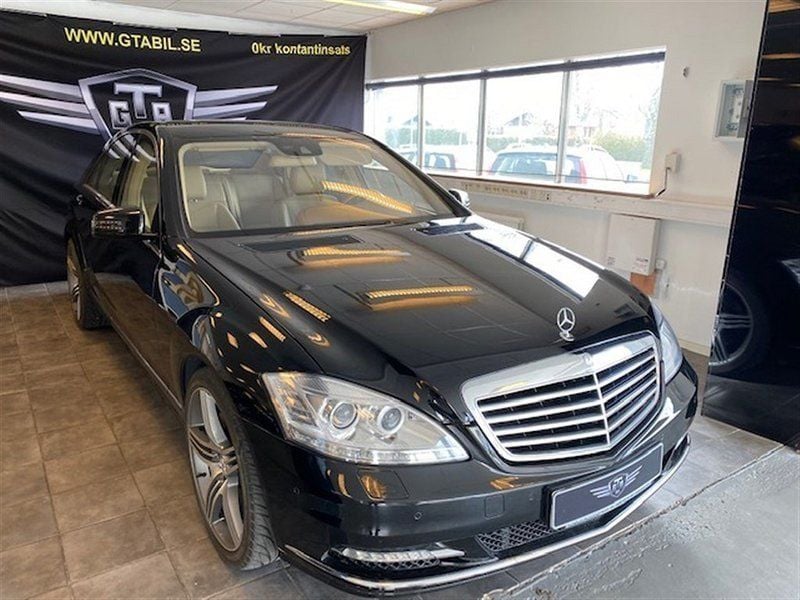 Begagnad Mercedes S500 388 HK (285 kW) 2009 Svart Sedan