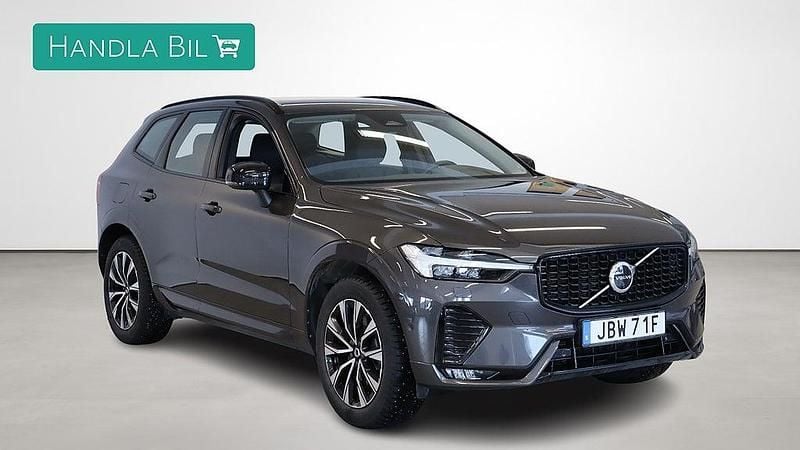 Begagnad Volvo XC60 R-Design 250 HK (183 kW) 2022 Grå SUV