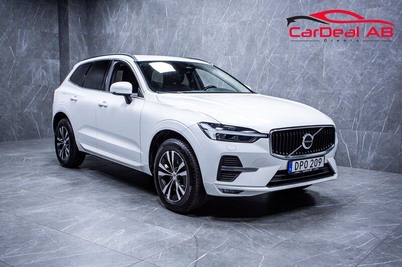 Vit Begagnad 2021 Volvo XC60 Momentum SUV | 279 800 kr (Marknadspris) - Bild 1/4