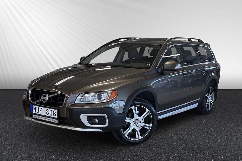 Brun Begagnad 2011 Volvo XC70 Summum SUV | 179 800 kr (Marknadspris) - Bild 1/4