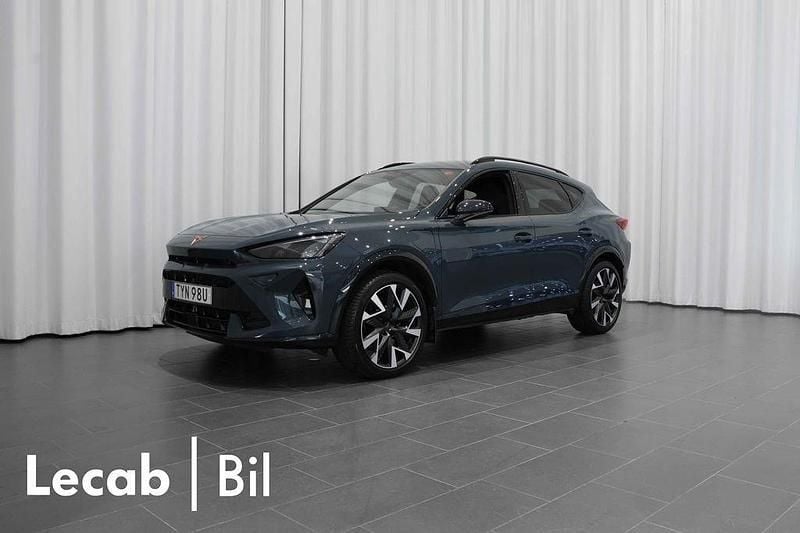 Blå (fjordblau) Begagnad 2025 Cupra Formentor VZ SUV | 464 500 kr - Bild 1/4