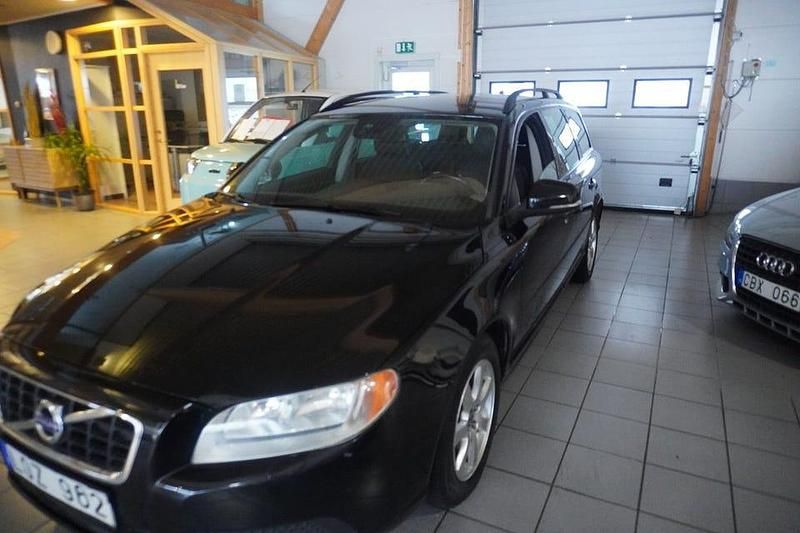 Begagnad Volvo V70 116 HK (85 kW) 2012 Svart Kombi