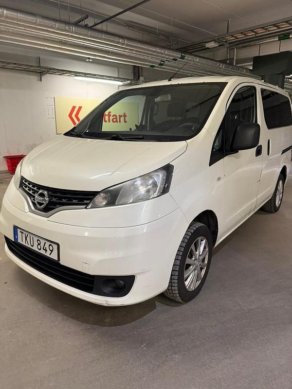 Begagnad 2015 Nissan NV200 Minibuss | 45 000 kr (Dyr) - Bild 1/4