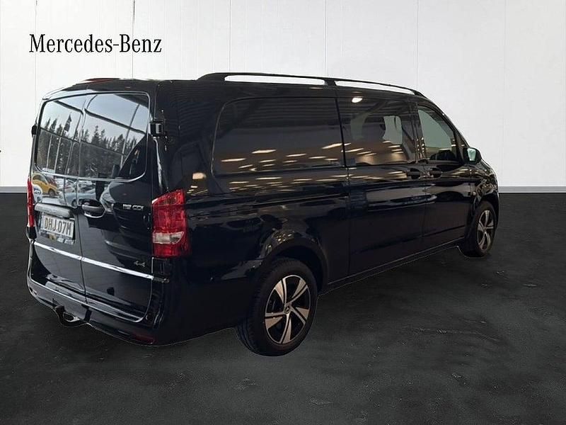 Ny Mercedes Vito 140 HK (102 kW) 2026 Svart Van