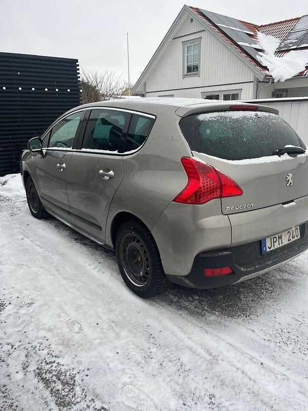 Begagnad Peugeot 3008 111 HK (81 kW) 2010 Kombi