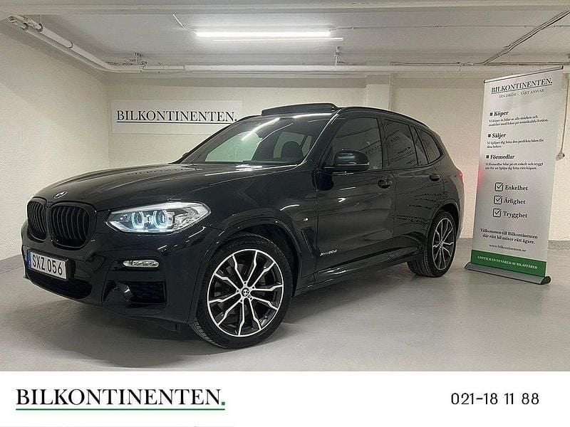 Svart Begagnad 2018 BMW X3 M Sport SUV | 299 800 kr (Marknadspris) - Bild 1/4