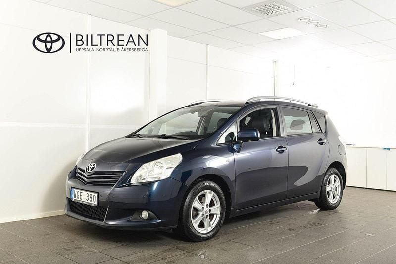 Mörkblå Begagnad 2012 Toyota Verso Executive Minibuss | 134 800 kr - Bild 1/4