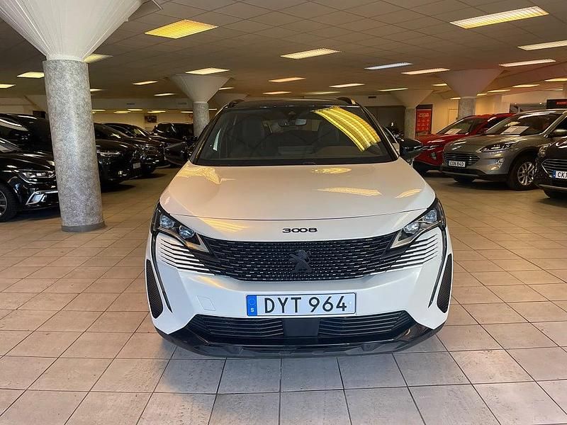 Begagnad Peugeot 3008 2021 Vit