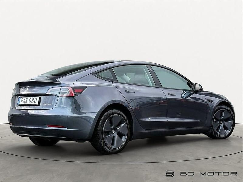 Begagnad Tesla Model 3 Long Range AWD 324 kW (441 HK) 2022 Grå Sedan