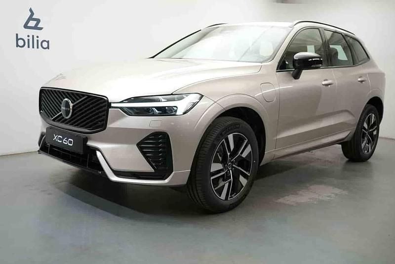 Grå Ny 2026 Volvo XC60 SUV | 602 900 kr (Bra pris) - Bild 1/1