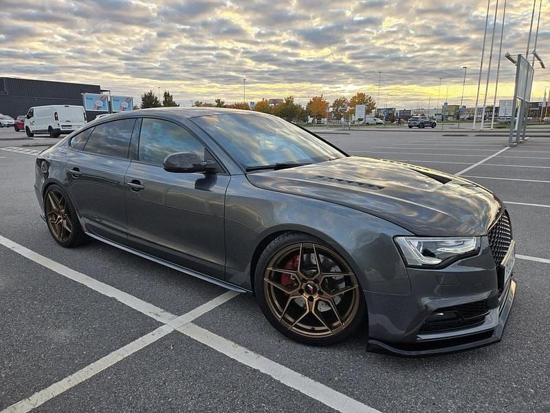 Begagnad 2012 Audi S5 Sportback Comfort Halvkombi | 260 000 kr (Dyr) - Bild 1/4