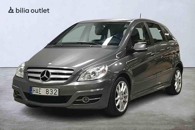 Silver Begagnad 2011 Mercedes B200 Minibuss | 69 900 kr - Bild 1/1