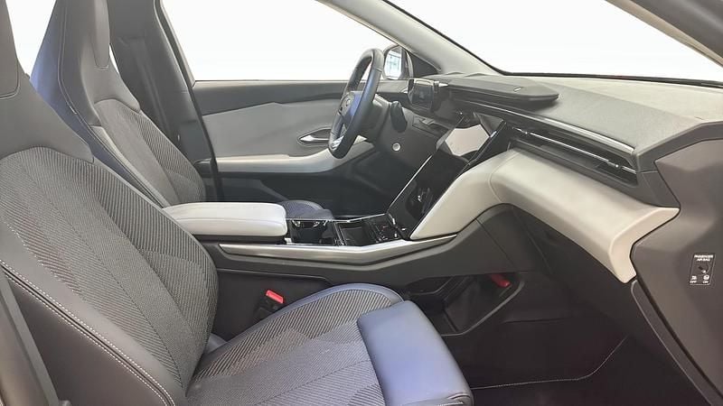 Begagnad Ford Explorer Extended Range 210 kW (286 HK) 2024 Grå (grey) SUV