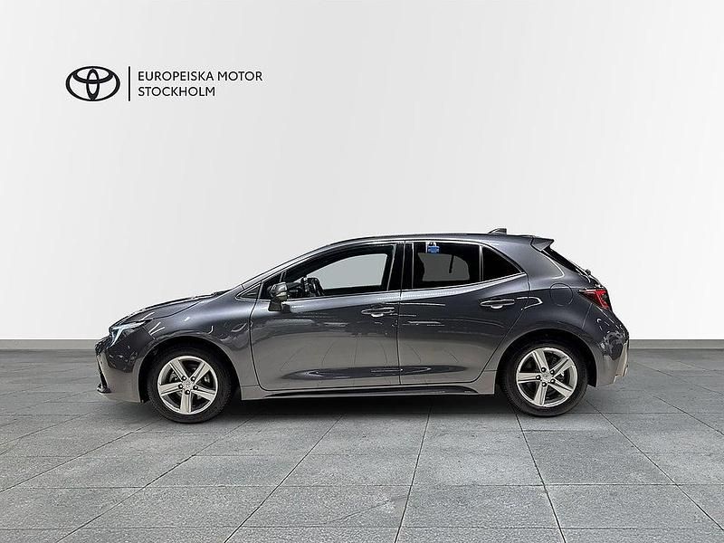 Begagnad Toyota Corolla Hybrid 141 HK (103 kW) 2024 Grå