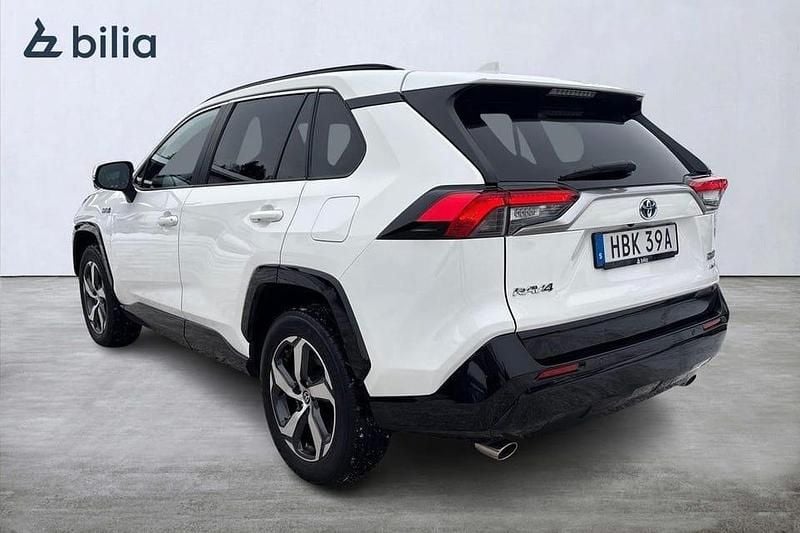 Begagnad Toyota RAV4 Edition 310 HK (228 kW) 2021 Vit SUV