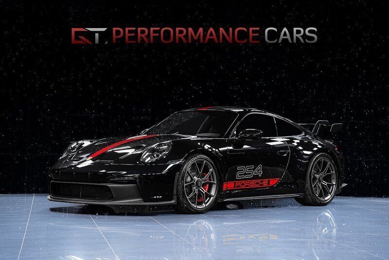 Begagnad 2023 Porsche 992 | 2 399 900 kr - Bild 1/4