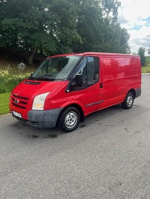 Röd Begagnad 2010 Ford Transit | 89 000 kr (Lite dyr) - Bild 1/4