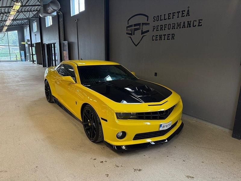 Gul Begagnad 2010 Chevrolet Camaro SS | 239 900 kr - Bild 1/4