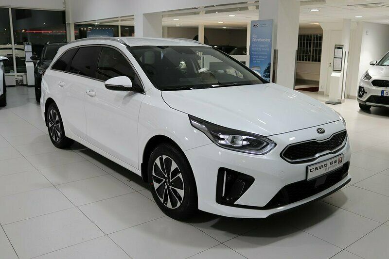 Begagnad Kia Ceed Sportswagon Advance 141 HK (103 kW) 2020 Vit Kombi
