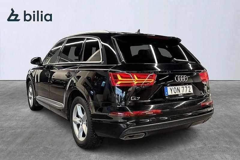 Begagnad Audi Q7 S-Line 272 HK (200 kW) 2018 Svart SUV