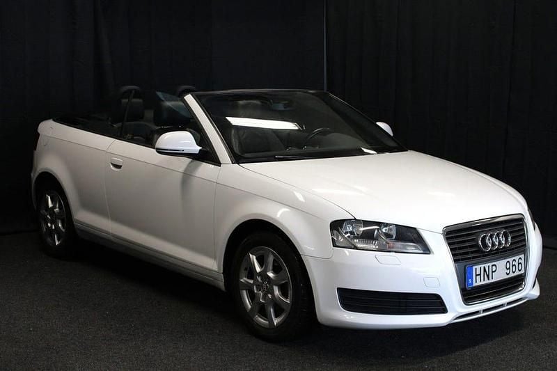 Begagnad Audi A3 Attraction 160 HK (117 kW) 2009 Vit Halvkombi