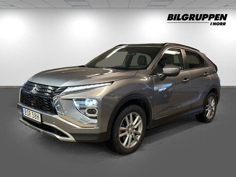 Begagnad Mitsubishi Eclipse Cross Edition 188 HK (138 kW) 2023 Grå SUV