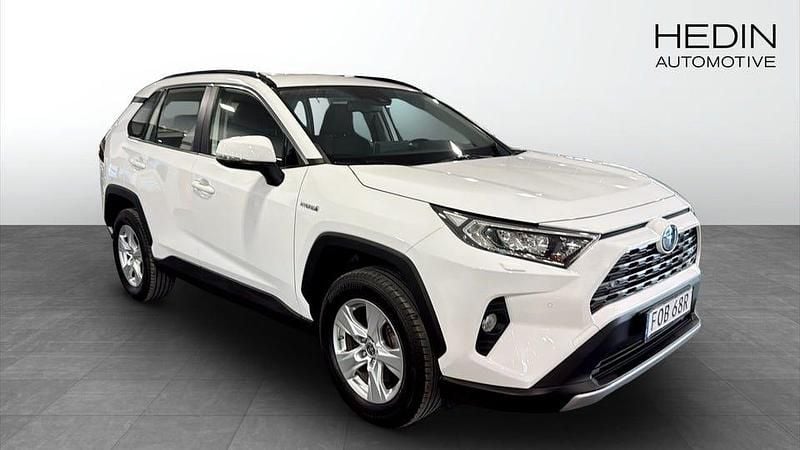 Begagnad Toyota RAV4 Hybrid Active 178 HK (130 kW) 2020 Vit SUV