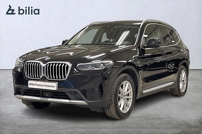 Begagnad BMW X3 184 HK (135 kW) 2022 Svart SUV