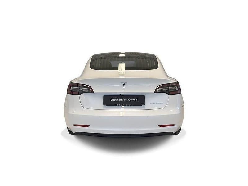 Begagnad Tesla Model 3 Long Range AWD 366 kW (498 HK) 2021 Vit Sedan