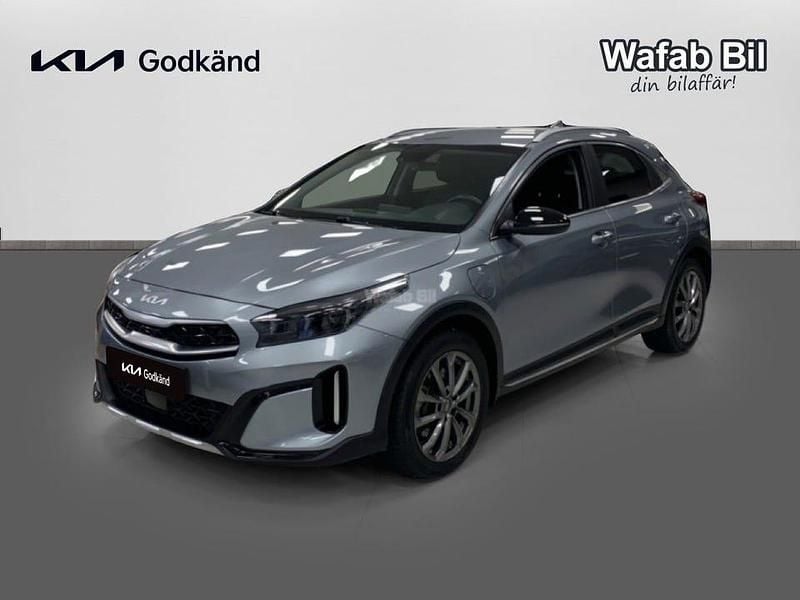 /css/ lunar silver m Begagnad 2022 Kia XCeed Advance SUV | 269 000 kr (Marknadspris) - Bild 1/4