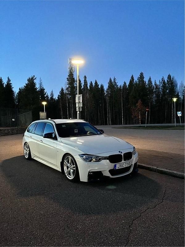 Begagnad 2016 BMW 320 M Sport Kombi | 170 000 kr (Marknadspris) - Bild 1/4