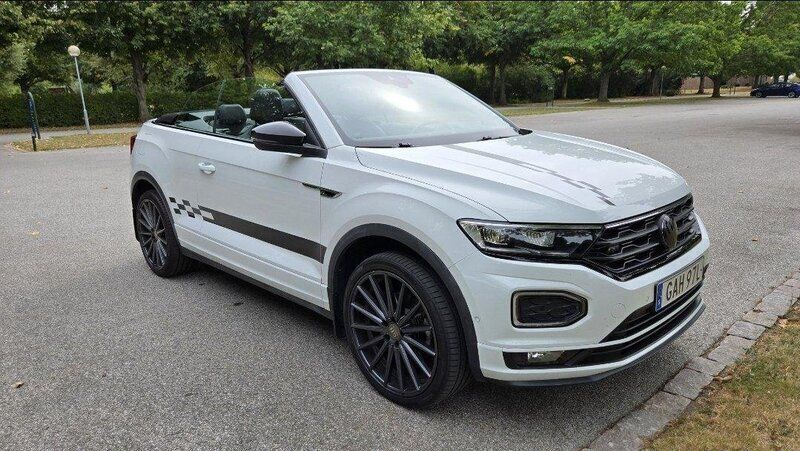 Vit Begagnad 2020 VW T-Roc Black Edition SUV | 275 000 kr (Dyr) - Bild 1/4