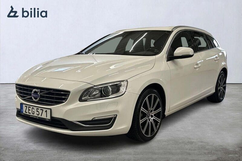 Vit Begagnad 2018 Volvo V60 Standard Kombi | 224 900 kr (Lite dyr) - Bild 1/3