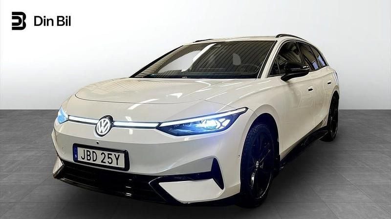 Begagnad VW ID.7 Pro 210 kW (286 HK) 2024 Vit Kombi