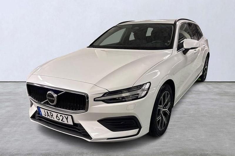 Vit Begagnad 2024 Volvo V60 Core Kombi | 334 900 kr (Superpris) - Bild 1/4