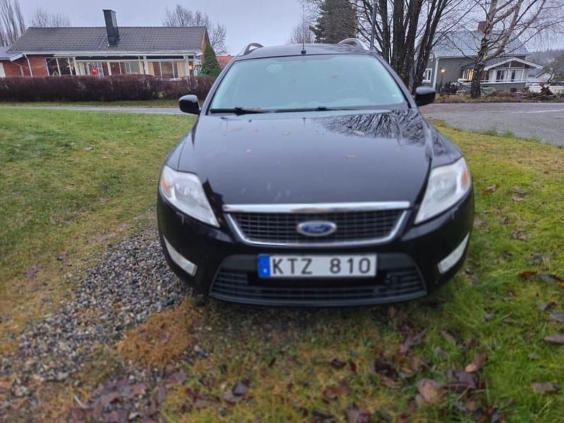 Begagnad 2010 Ford Mondeo Kombi | 2 000 kr - Bild 1/4