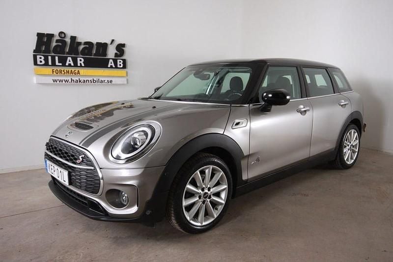 Grå Begagnad 2019 Mini Cooper S Clubman Salt Kombi | 269 500 kr (Dyr) - Bild 1/4