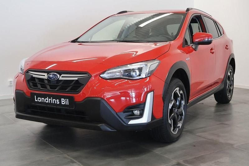 Röd Begagnad 2022 Subaru XV SUV | 299 700 kr (Marknadspris) - Bild 1/4