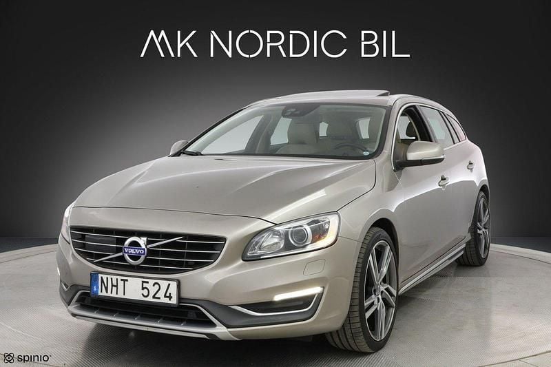 Ljusbrun Begagnad 2013 Volvo V60 Summum Kombi | 179 900 kr (Dyr) - Bild 1/4